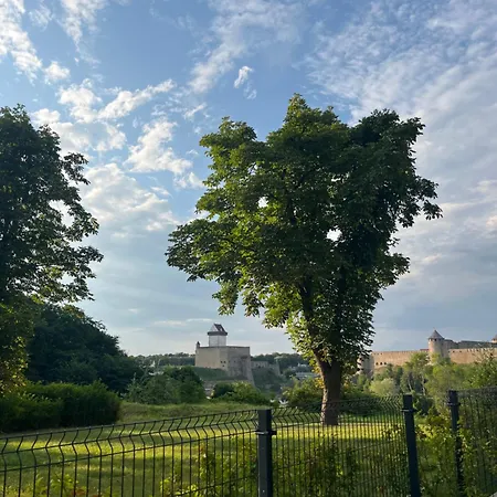 Castle View Joaoru No Kitchen * Narva